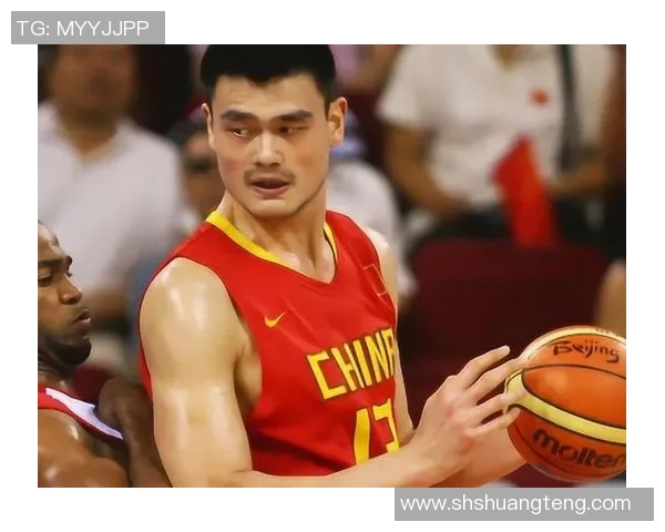 姚明终于圆梦夺冠时刻握紧属于他的篮球戒指与荣耀