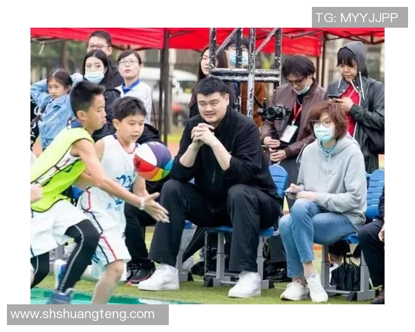 姚明与张柏芝的跨界友谊如何影响体育与娱乐圈的互动与发展 姚明与张柏芝的跨界友谊如何影响体育与娱乐圈的互动与发展