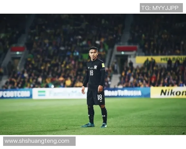 泰国最矮女足球明星的励志故事与奋斗历程揭秘