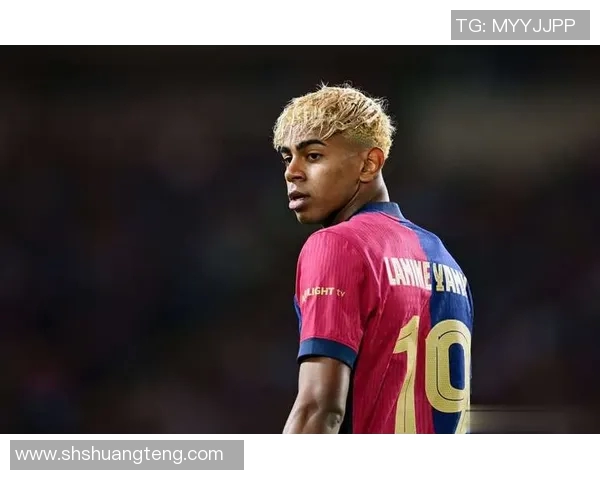 西班牙足球明星的辉煌历程与他们对世界足球的深远影响 西班牙足球明星的辉煌历程与他们对世界足球的深远影响