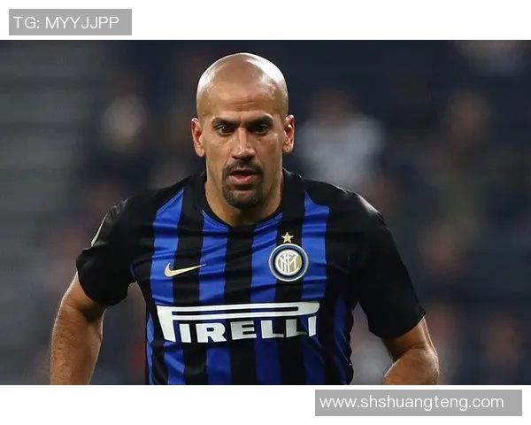 足球明星贝隆近况揭秘退役后生活与事业的新篇章 足球明星贝隆近况揭秘退役后生活与事业的新篇章