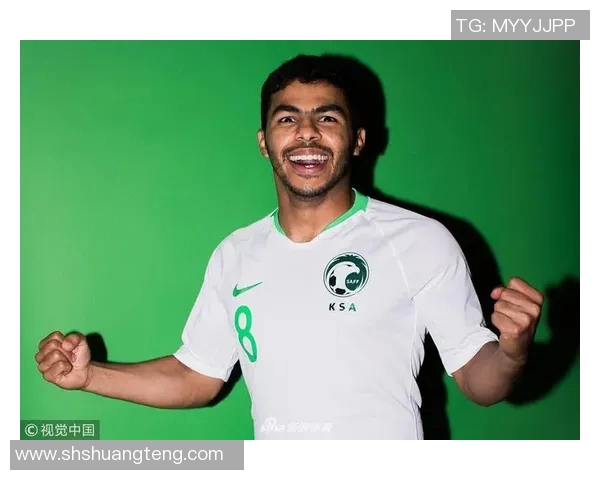 阿尔法拉吉足球明星的辉煌历程与未来展望解析 阿尔法拉吉足球明星的辉煌历程与未来展望解析